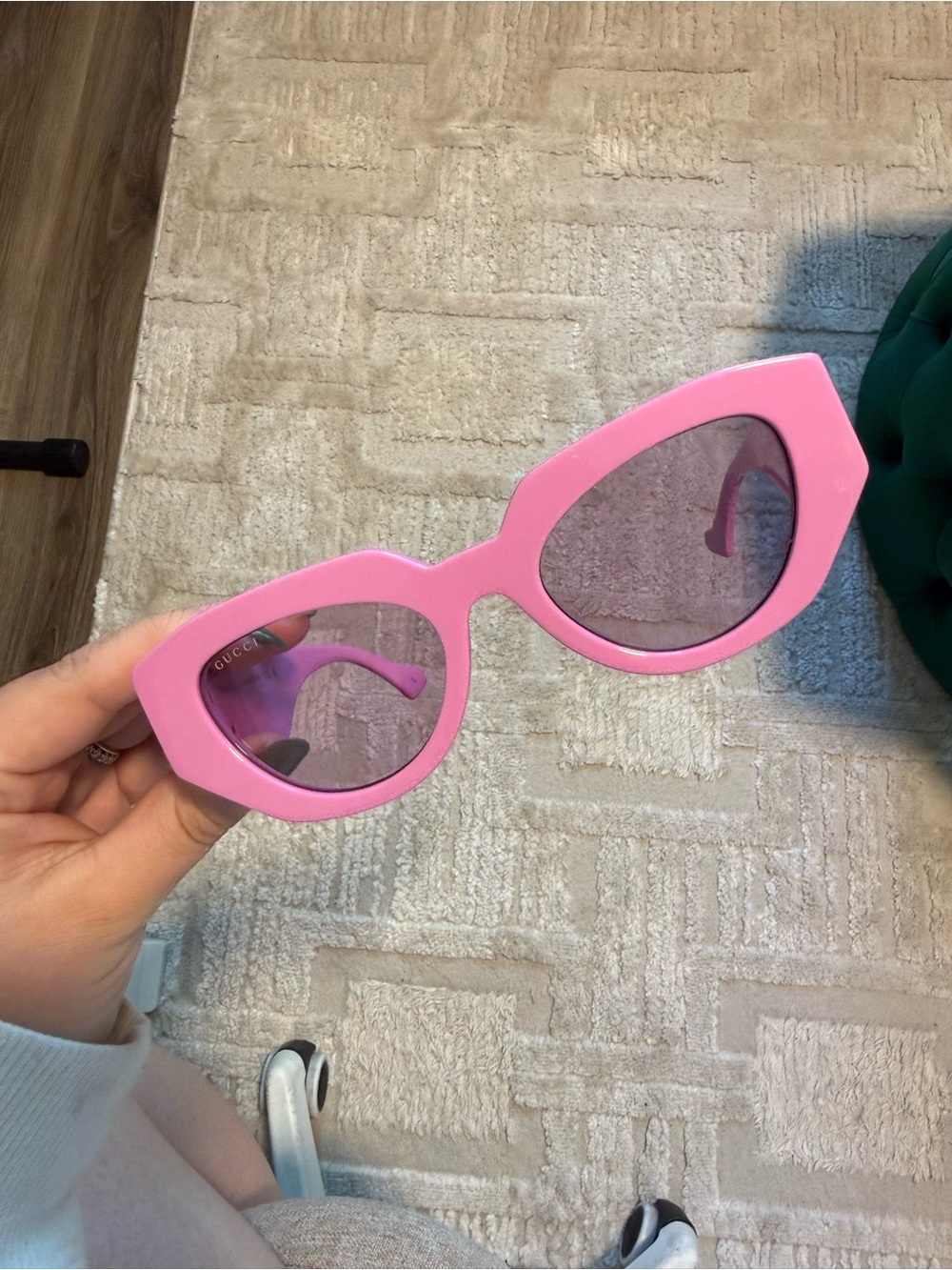 Gucci Pink Cat-Eye Sunglasses with Pink-Tinted Lenses - Picture 6 of 7